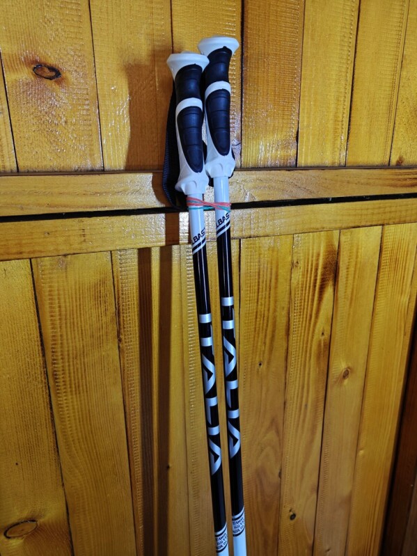 NOVÉ PALICE ITALBASTONI ITALIA WHITE-BLACK 115CM